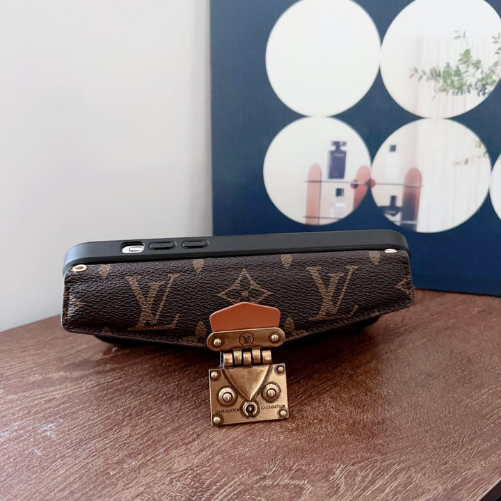 LUXURY LOCK CARD BAG CROSSBODY CHAIN IPHONE CASE